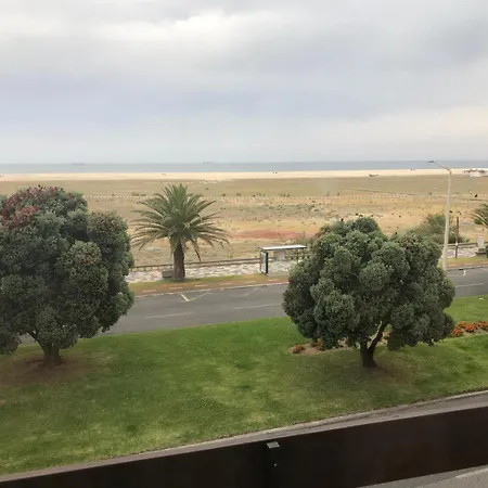 Casa Da Praia, Com Tres Quartos - Figueira Da Foz Apartment Buarcos