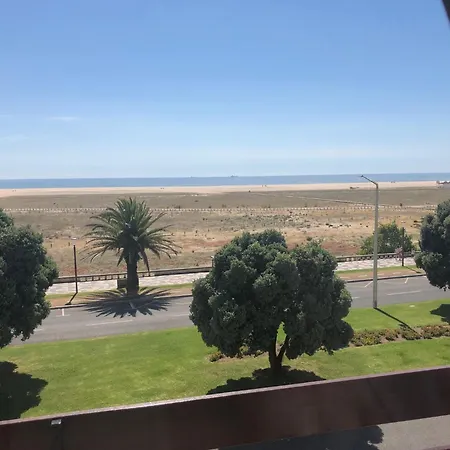 아파트 Casa Da Praia, Com Tres Quartos - Figueira Da Foz 부아르코스